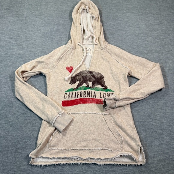 Billabong Tops - Billabong Hoodie Womens Medium‎ Beige California Love Bear Graphic Pullover